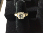 Beautiful Woman’s Ring (Size 5.75 or 5 3/4)