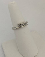 1/5 Carat Diamond Ring 10K 3.2 Grams Gold Retail Price $1050