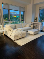 Like new castlery sectional chaise sofa