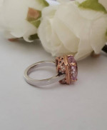 18kt. TWO TONE KUNZITE & DIAMOND RING