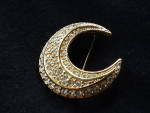Gorgeous Joan Rivers Moon & Stars Brooch/Pin Set