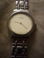 Skagen 32ssx thin ladies watch