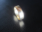 22K Gold Ring .916 solid gold w/ solitare Diamond gorgeous