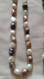 MULTICOLORED PEARL 16" NECKLACES 150EA.