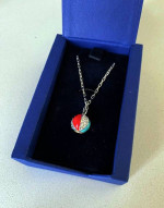 SWAROVSKI PENDANT NECKLACE