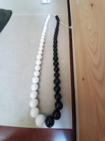 Necklace Black and White Beads increasing size