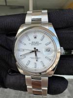 Rolex Datejust 41 41mm white dial smooth bezel oyster bracelet stainle