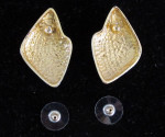 #12 Classy Grandmillennial Pierced Earrings, Retro