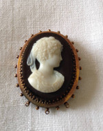 Fine antique Victorian onyx hardstone cameo,14k gold, c 1880, high rel
