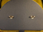 NEW! Authentic GUCCI 18K White Gold 750 Engraved Stud Earrings