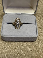 Ladies old fashion ring