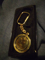 Collectible Keychain: Queen Elizabeth 2 Cunard Spin Middle Design