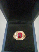 LADY'S GOLD PLATED RING W/1.5 CT FAUX RUBY