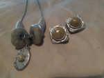 JEWELRY Assorted BEADED NECKLACE & EARRINGS SET