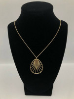 Tiffany 18K Gold Designer Trellis Palm Necklace - New