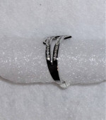 Brand New Brilliant Platinum Plated Heart Ring - Size 8