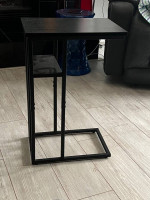 2 sofa side tables