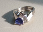 Tanzanite Ring 18kt White Gold