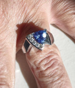 Tanzanite Ring 18kt White Gold