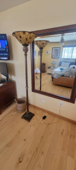 Floor tall lamp