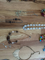 Lot of necklaces - 34 pieces - great condition