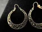 Beautiful 14K Solid Gold Filigree Hoop Style Earrings