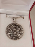 UNISEX LENGTH AZTEC PENDANT