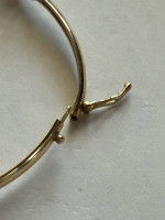 10  k gold bangle bracelet