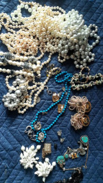 COSTUME JEWELRY***