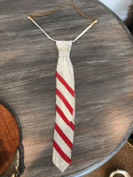 Mesh Metal Tie Necklace Red/White