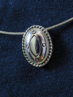 SILVER COLORED CHOKER