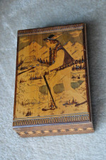 Wooden jewelry chest with engraved pyrography artwork painting