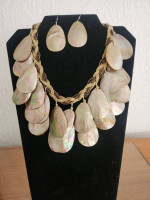 Mother of pearl Shell necklace  earrings set