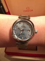 Beautiful Omega Ladymatic 34mm with MOP Dial