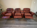 Couch/Sofa (reclining)