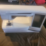 Husqvarna Viking Designer Diamond Sewing machine embroidery