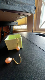 Baroque pearl earrings