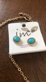 Beautiful   Turquoise  set with earrings and neckless
