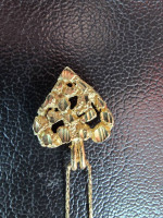 18k pendant and chain. Both stamped