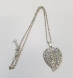 Firm Price! Brand New in a Package Leaf Necklace