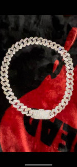 Cuban Link Chain Necklace AAAAA+ CZ 22 in.