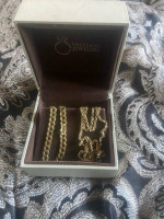 $1500 two real  14k gold chain 25.1grams 17.4 and 7.7 grams