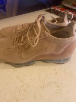 Ladies nike Air vapormax  flynit pink oxford sneakers