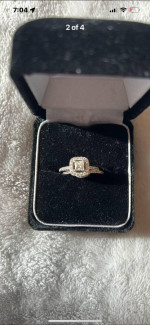 14k WG Wedding Ring w/matching band .25 Princess cut/Round Helo