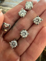 2 carat Lab grown DIAMOND earrings!
