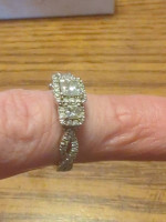 Diamond wedding ring
