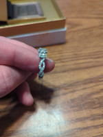 Diamond wedding ring