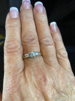 Diamond Ring - Great for Engagement!