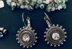 Mixture of 18 pairs various fashion earrings