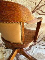 Antique ‘Tiger/Quartersawn’ Oak Bankers Swivel Office Chair circa 1929